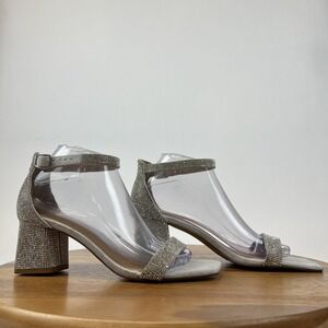 New NWOB Womens Abound Finn Silver Rhinestone Ankle Strap Heel Sandals Size 8 M